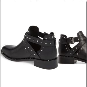 Halogen Hailey black studded ankle boots, size 9M